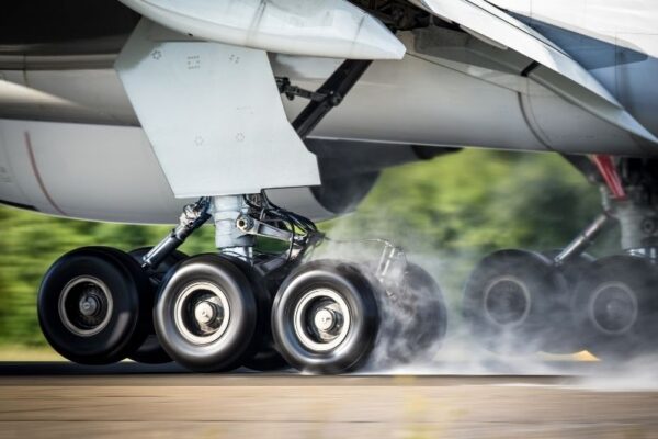 Plane Landing Gear Parts Maintenance: Partnering With Reliable Mro Services Company
